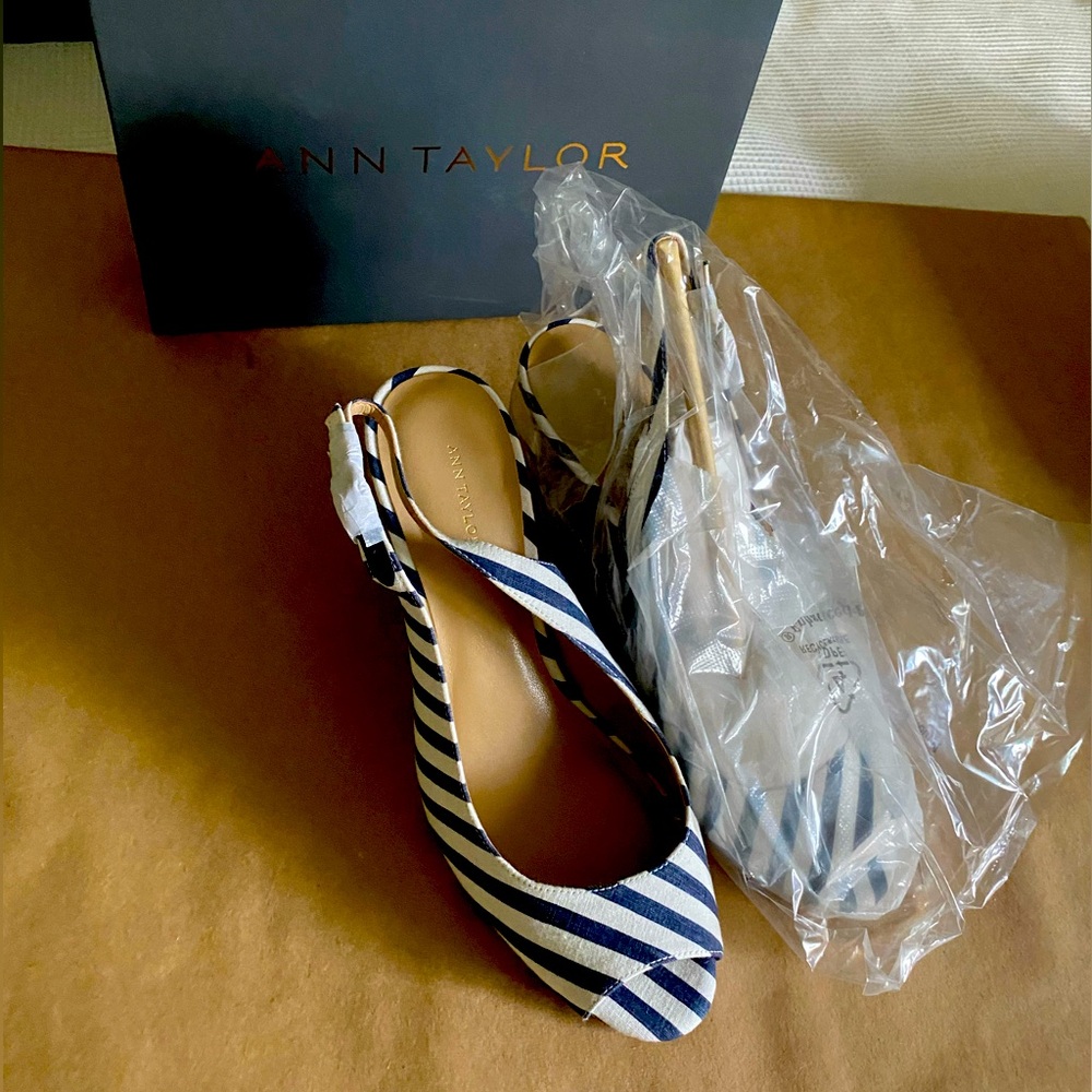 8.5 wedge shoe